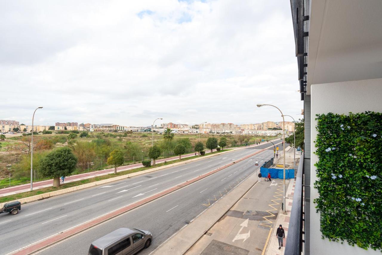 Apartment Modern Near Huelin & Free Parking Malaga