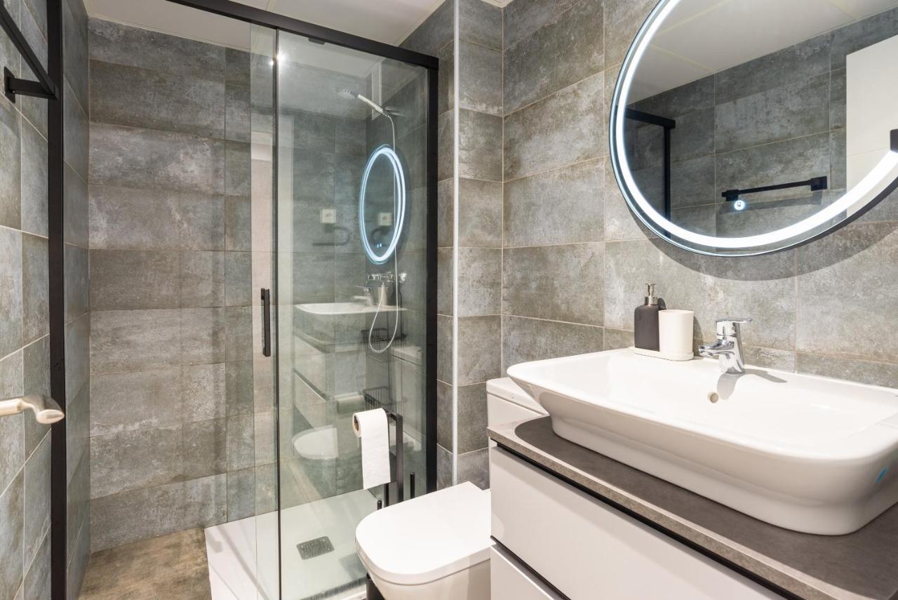 Modern Near Huelin & Free Parking Apartment Malaga